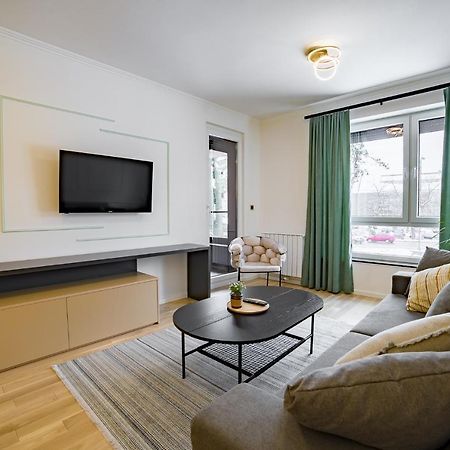 Apartman Epilux Tuzla Esterno foto