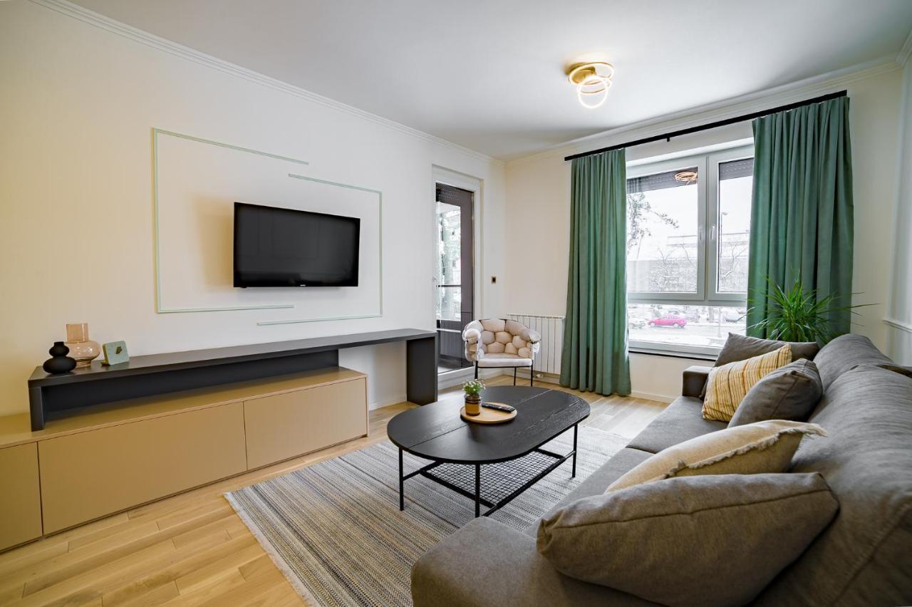 Apartman Epilux Tuzla Esterno foto