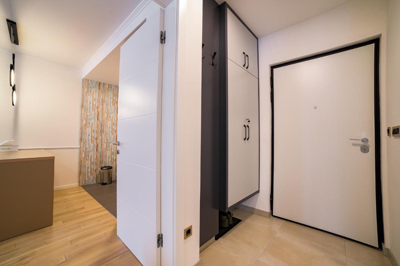 Apartman Epilux Tuzla Esterno foto