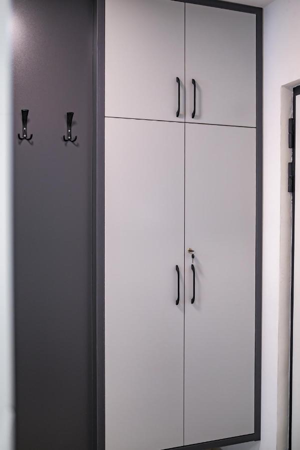 Apartman Epilux Tuzla Esterno foto