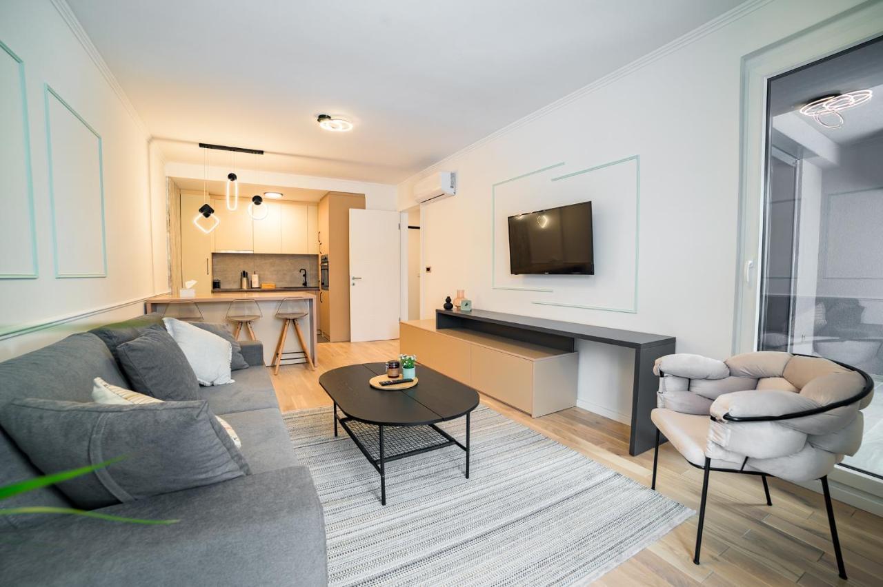 Appartamento Apartman Epilux Tuzla Esterno foto